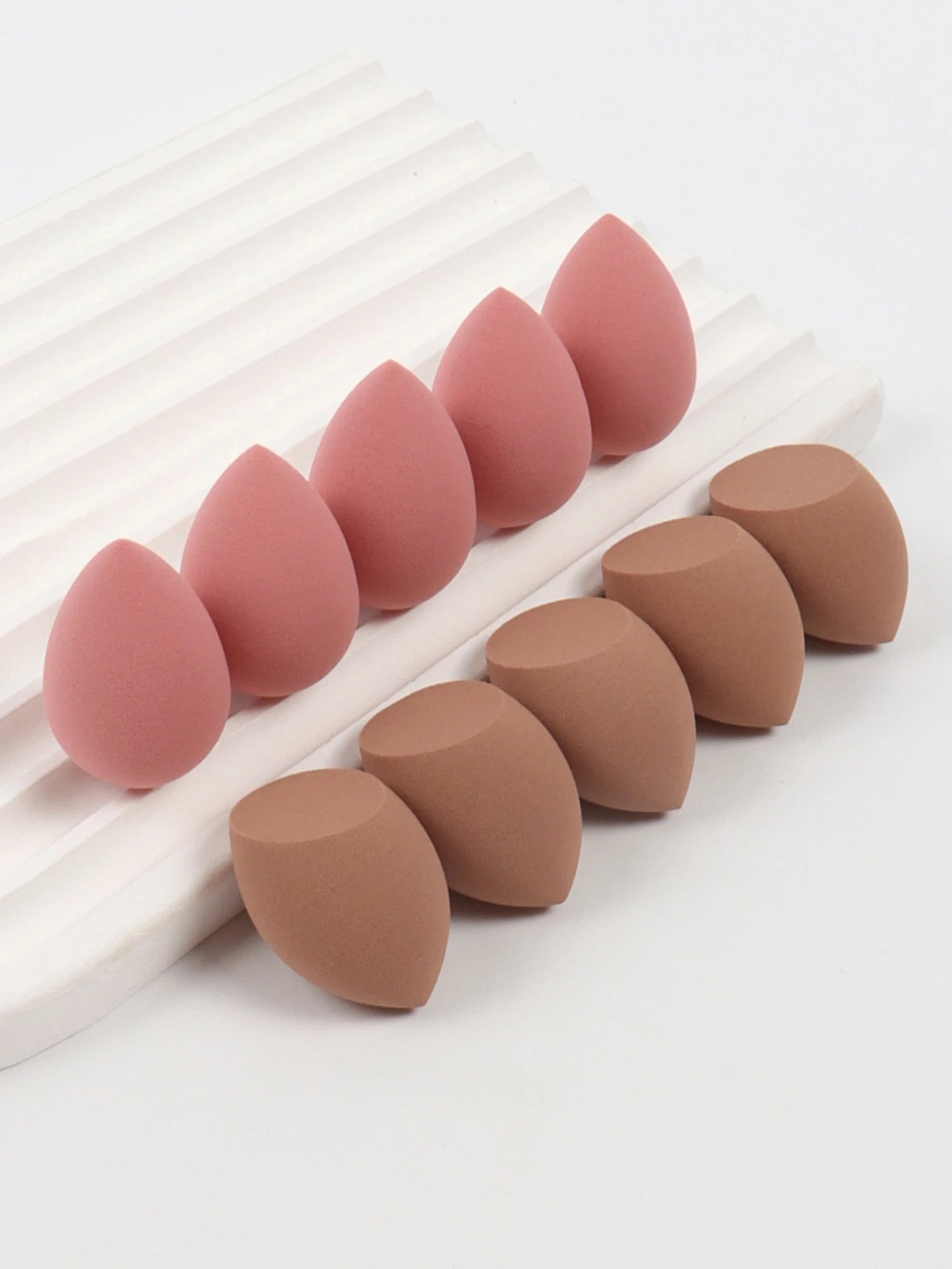 10 Mini Makeup Sponges (Egg Egg) Foundation Blend Beauty Sponge, Liquid, Cream & Powder Flawless, Multicolor Makeup Sponge, Lat